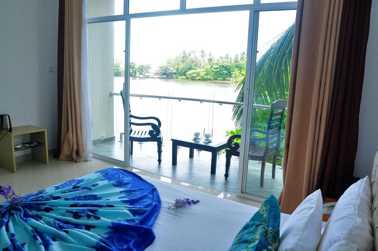 Amber House Lanka Hotel Bentota Exterior photo